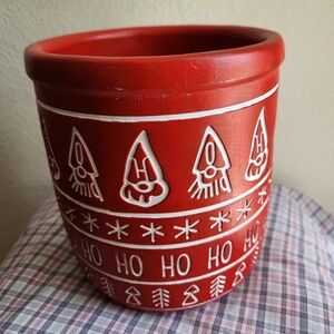 HOLIDAY HOME Red HO HO HO CHRISTMAS GNOME Utensil Crock Planter Kitchen